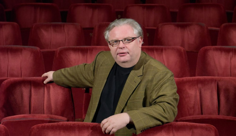 Ředitel Divadla J. K. Tyla Martin Otava vystoupí v novém nastudování muzikálu My Fair Lad