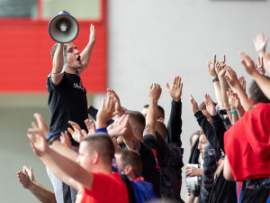 Nedělní zápas viktoriánů se Spartou uvidí opět ti nejvěrnější a nejrychlejší fanoušci