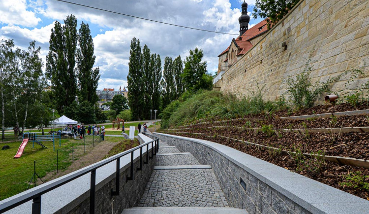 Schodiště se určitě stane rájem pro fotografy