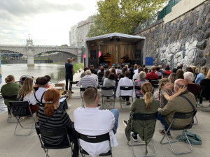 Léto v Plzni oživí festival Divadelní léto a Náplavka k světu