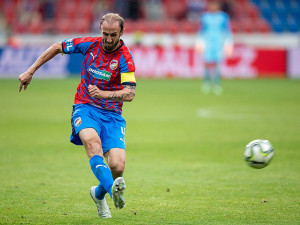 Rozloučení s legendou, kapitán Viktorie Roman Hubník zažil velké ovace