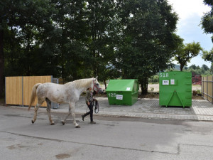 Už žádné černé skládky, pomoci má moderní sběrné místo
