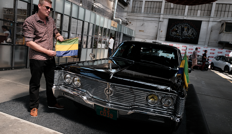 Sběratel automobilů Filip Turek loni na skvostech představil vozidlo afrického diktátora značky Imperial Le Baron nevyčíslitelné hodnoty