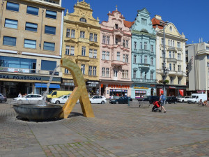 Kašny milované i nenáviděné. Na náměstí jsou už deset let