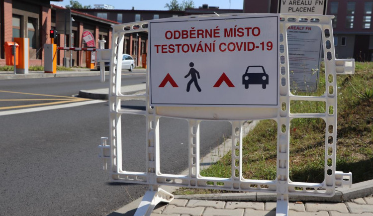 FN Plzeň opět spouští mobilní místo na vyšetření covid-19