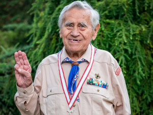 Nejvyšší skautské vyznamenání obdržel v 96 letech plzeňský rodák Jiří Světlík