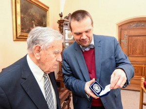 Jiří Světlík při loňské návštěvě u primátora Plzně Martina Baxy