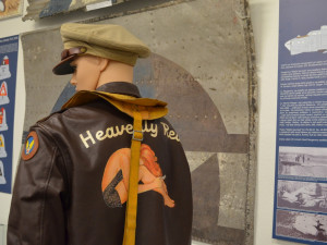 Hangár s historickými skvosty se otevřel veřejnosti, zítra čekejte na nebi Spitfire