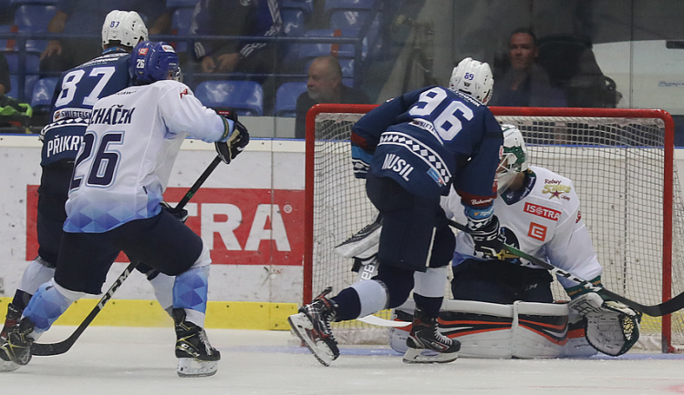 Indiáni porazili kladenské Rytíře 5:2, premiérově skóroval i nováček Pavel Musil