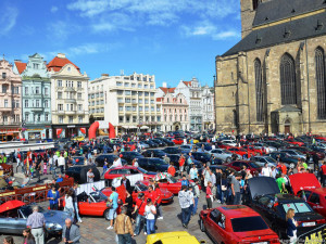 Vozy značky Alfa Romeo opět zaplní plzeňské náměstí Republiky, bude jich 250