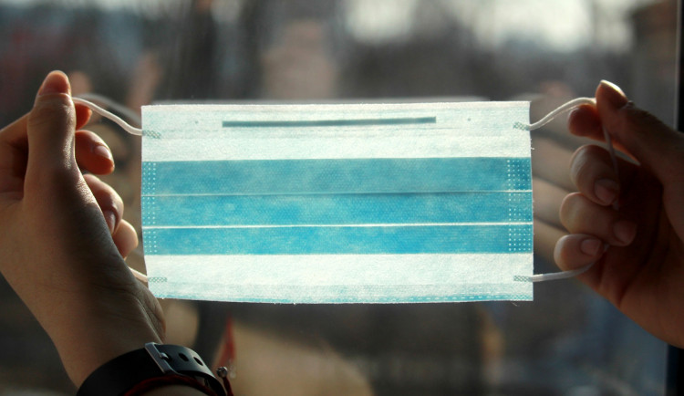 Naštvaný pedagog plzeňského gymnázia z karantény poslal otevřený dopis premiérovi. A vůbec ho nešetří