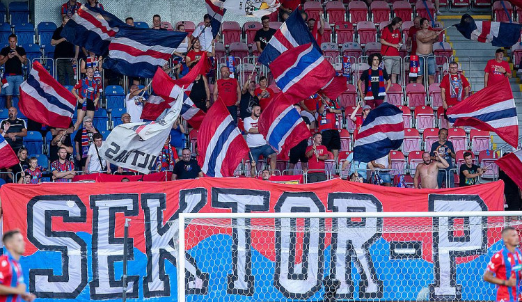 Na domácí zápas Viktorie s Boleslaví může v neděli přijít až šest tisíc fanoušků