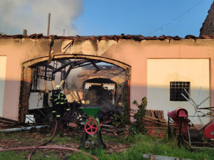 Požár zničil expozici soukromého zemědělského muzea na Plzeňsku, škoda přesáhne 25 milionů