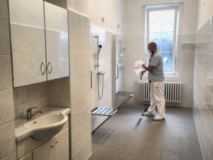 Pacienti s handicapem se v Horažďovicích dočkali nových umýváren