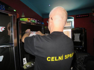 V klatovské herně byly nelegální přístroje