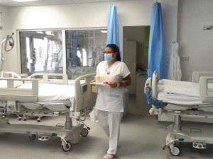 Do přístavby Stodské nemocnice se nastěhovala gastroenterologie a v novém je i JIP a plicní ordinace