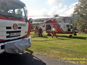 Německá turistka se poblíž Ostrého na Šumavě zřítila ze skály, zasahují čeští záchranáři
