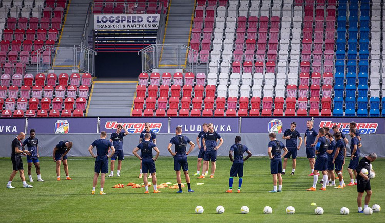 Chceme využít zkušeností, náš cíl je postoupit do skupiny, říká Jan Kopic před čtvrtečním duelem