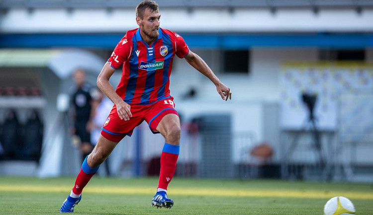 Do belgického celku SV Zulte-Waregem odchází na hostování viktorián Tomáš Chorý