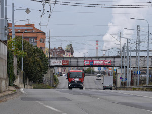 Další dopravní komplikace, ve středu začíná rekonstrukce ulice U Trati