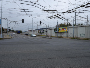 Další dopravní komplikace, ve středu začíná rekonstrukce ulice U Trati