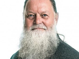 Lumír Aschenbrenner (ODS) obhájil křeslo v Senátu a v duelu porazil Daniela Kůse (Piráti)