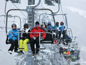 Skipasy nebude zdražovat pro nadcházející sezónu největší šumavské lyžařské středisko