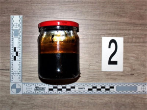 Tajné šamanské seance a rituály s psychotropním lektvarem ukončil zásah celníků