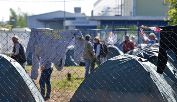 Stanové město v areálu bývalých kasáren ve Folmavské ulici se pro druhou vlnu koronavirové epidemie obnovovat nebude