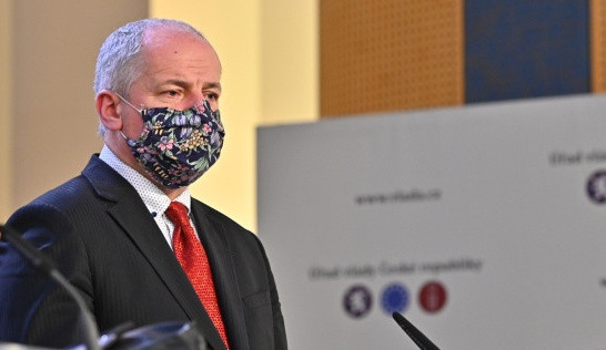 Firma dcery ministra Prymuly získala dotaci k výrobě dezinfekce, napsal server Euro.cz