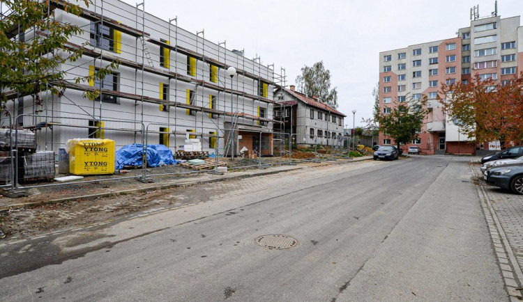 I sociálně slabší lidé dosáhnou na nové městské byty, staví se ve čtvrti Zátiší