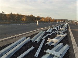 Po půl roce končí opravy pravého pásu dálnice D5 mezi Rokycany a Mýtem v délce 14 km