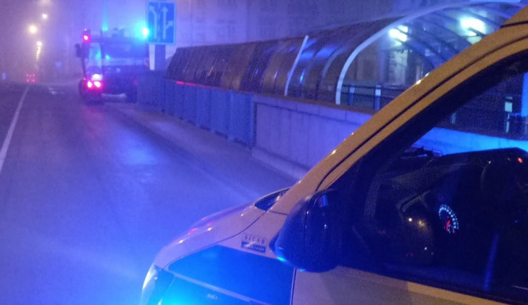 Záchranáři na místě nehody