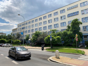 Zastupitelé Plzně schválili uzavření kupní smlouvy na prodej Polikliniky Slovany