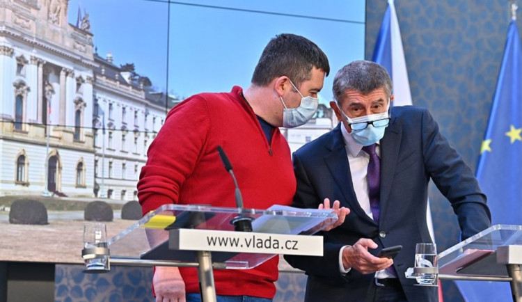 Vláda bude žádat o prodloužení nouzového stavu, řekl ministr Jan Hamáček