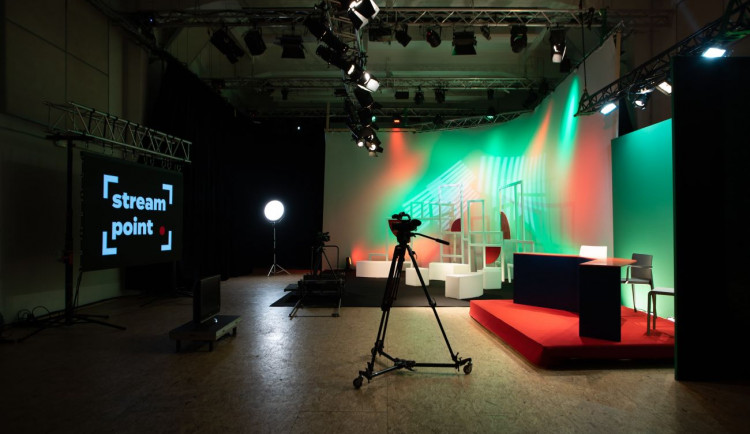 Bezpečný je jen online prostor, DEPO2015 vybudovalo streamovací studio pro veřejnost