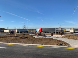 ŘSD zprovoznilo n dálnici D5 rozšířenou oboustrannou odpočívku Šlovice u Plzně