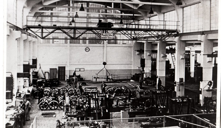 Historická fotografie současného objektu DEPO2015