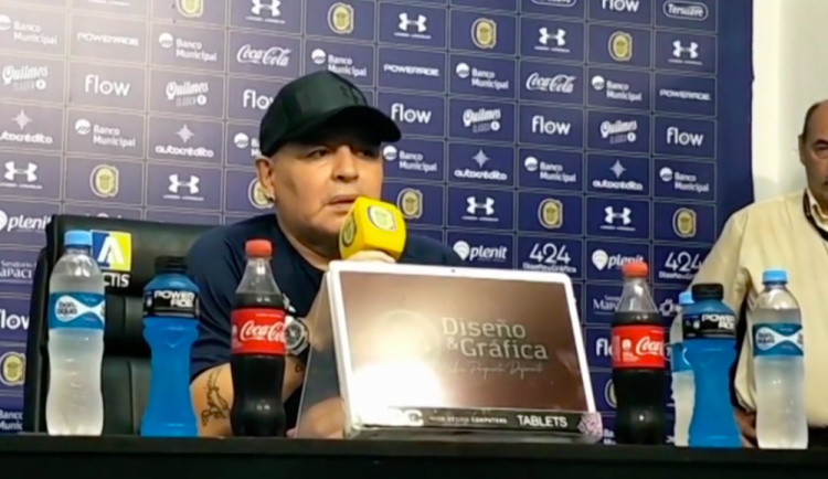 size4-16063233345909-139-diego-maradona-zemrel-podle-argentinskych-medii-mel-podlehnout-infarktu