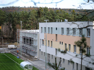 Prokopávka se mění v moderní a víceúčelové sportoviště