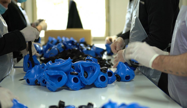 Firma WPA Plzeň vyrábí nanomasky proti koronaviru