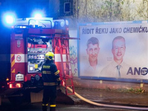 Požár opuštěné budovy mají na svědomí bezdomovci, kteří si vařili jídlo