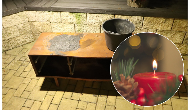 Tentokrát to odnesla jen komoda, hlídejte si svíčky na adventním věnci, apelují hasiči