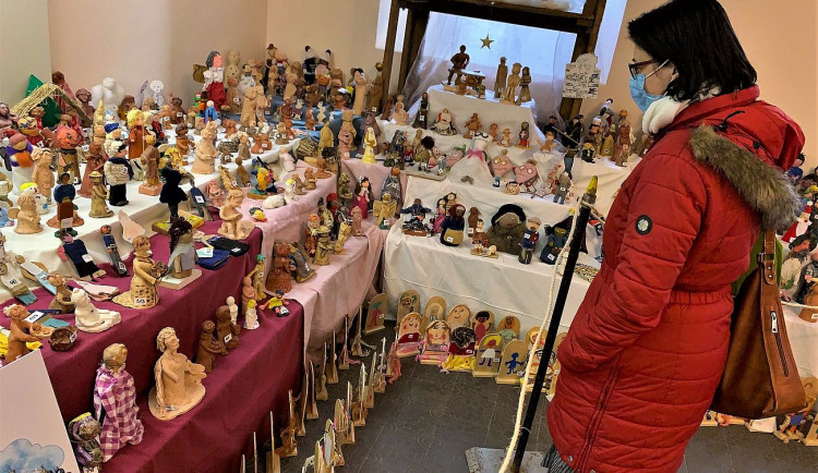 Velký plzeňský betlém je k vidění v mázhauzu plzeňské radnice na náměstí Republiky