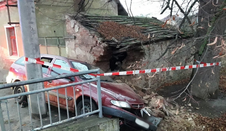 Seniora museli po nehodě resuscitovat