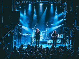 Západočeští  indie popoví teepee představují nový remix a ohlížejí se za evropským turné