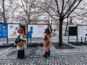 Vývoj česko-izraelské vztahů představují dvě výstavy z pera studentů plzeňské Sutnarky