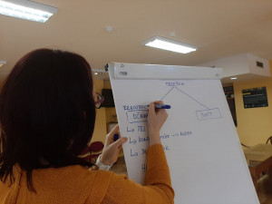 Seniorům v Plzni už pomáhá s registrací k očkování nově zřízené telefonní centrum