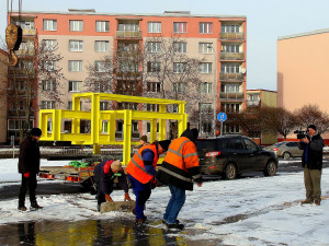 Ocelovou Věž pro Jana Palacha vztyčil v Klatovech sochař Václav Fiala