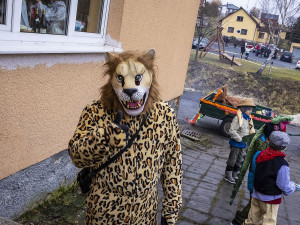 Masopustní průvody na Chodsku nezastavila ani válka, zrušil je až covid